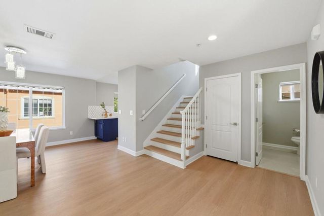 1043 Helen Avenue, Santa Clara, CA 95051