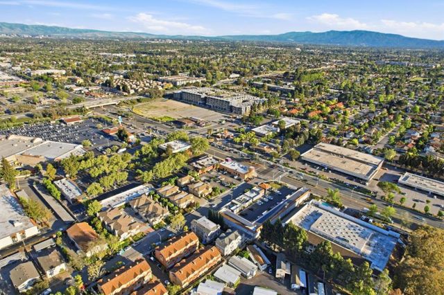 1043 Helen Avenue, Santa Clara, CA 95051