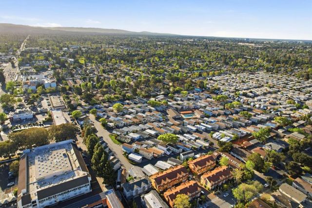 1043 Helen Avenue, Santa Clara, CA 95051