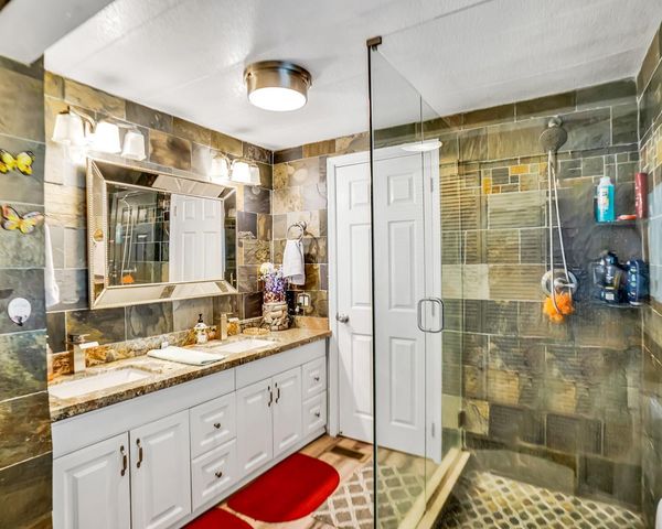 3055 Lakeshore Drive, Fort Lauderdale, FL 33312