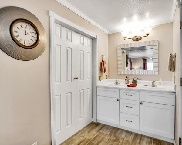 3055 Lakeshore Drive, Fort Lauderdale, FL 33312