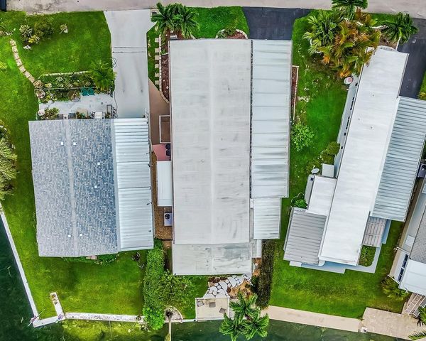 3055 Lakeshore Drive, Fort Lauderdale, FL 33312