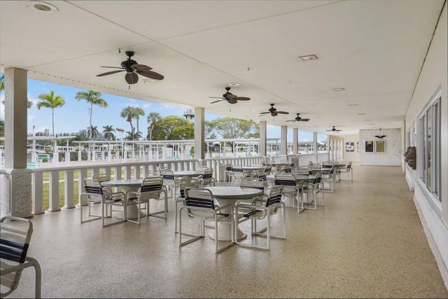 3055 Lakeshore Drive, Fort Lauderdale, FL 33312