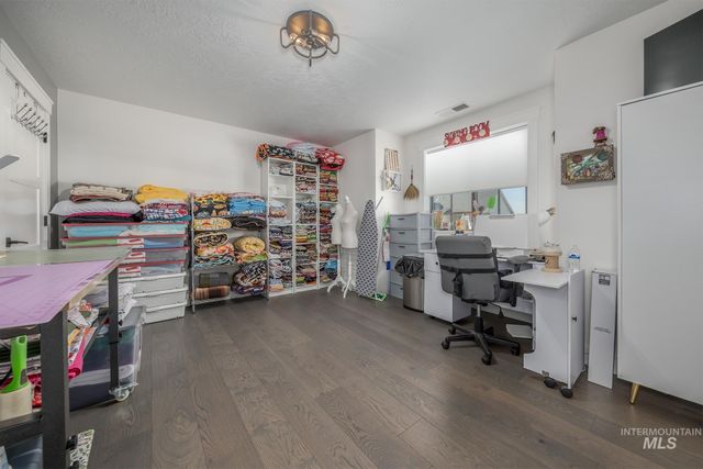 6686 N Asissi Lane, Meridian, ID 83646