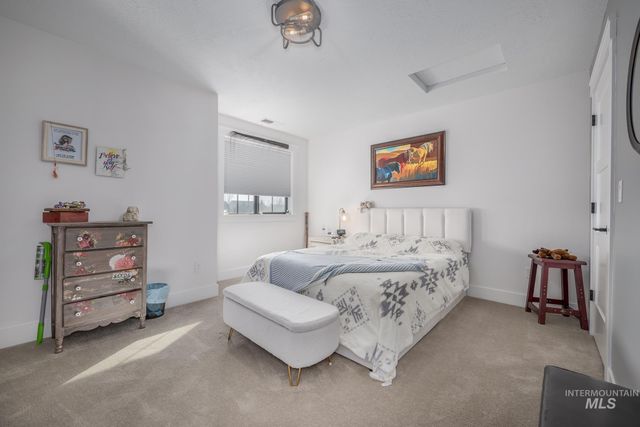 6686 N Asissi Lane, Meridian, ID 83646