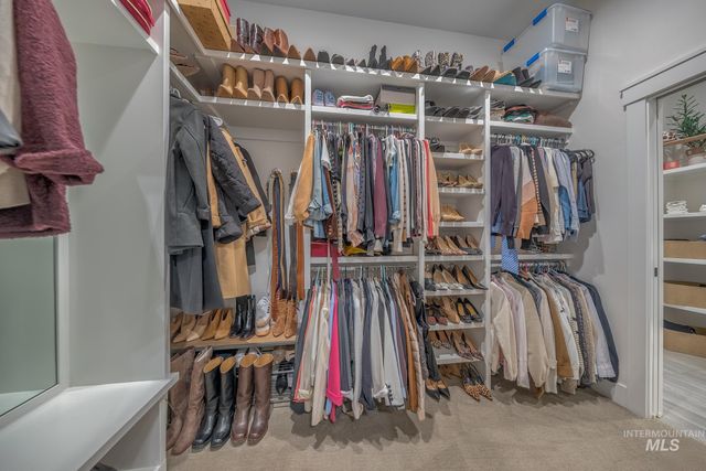 6686 N Asissi Lane, Meridian, ID 83646