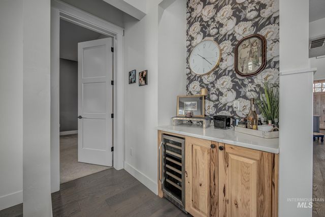 6686 N Asissi Lane, Meridian, ID 83646