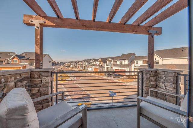 6686 N Asissi Lane, Meridian, ID 83646