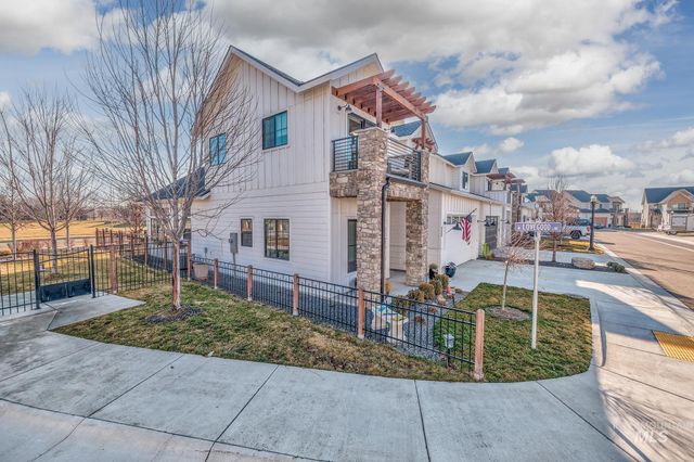 6686 N Asissi Lane, Meridian, ID 83646