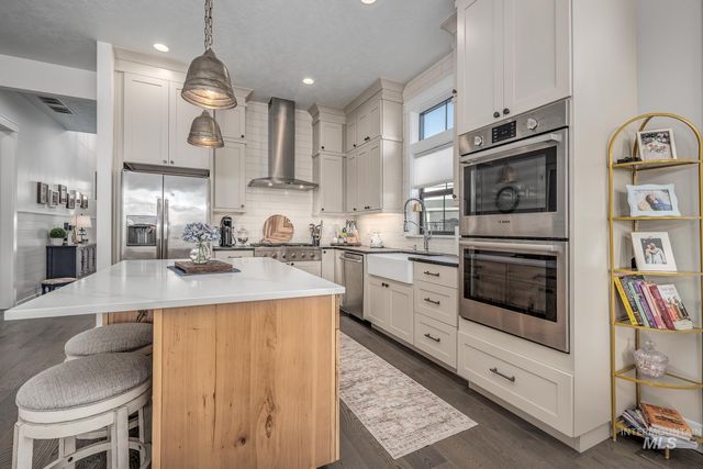 6686 N Asissi Lane, Meridian, ID 83646