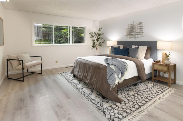 533 Eagle Nest Dr, Martinez, CA 94553