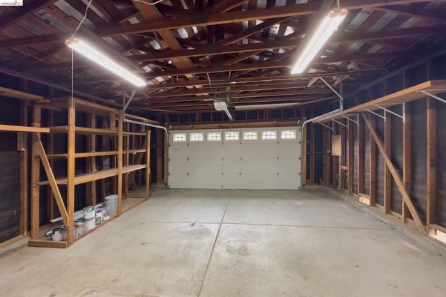 533 Eagle Nest Dr, Martinez, CA 94553