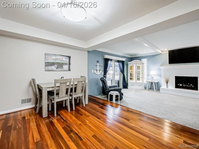 15969 Chelmsford Street, Clinton Township, MI 48038