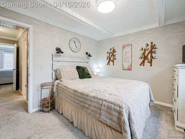 15969 Chelmsford Street, Clinton Township, MI 48038