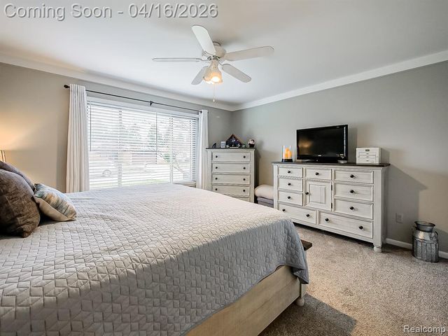 15969 Chelmsford Street, Clinton Township, MI 48038