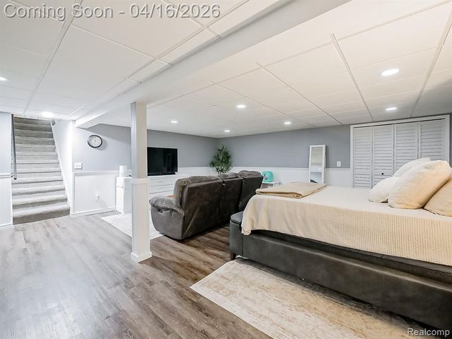 15969 Chelmsford Street, Clinton Township, MI 48038