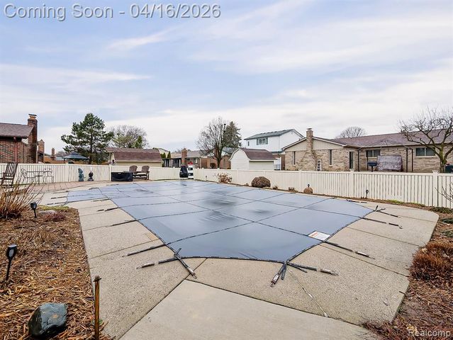 15969 Chelmsford Street, Clinton Township, MI 48038