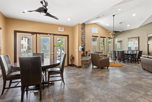 9450 E Becker Lane Apt 2009, Scottsdale, AZ 85260