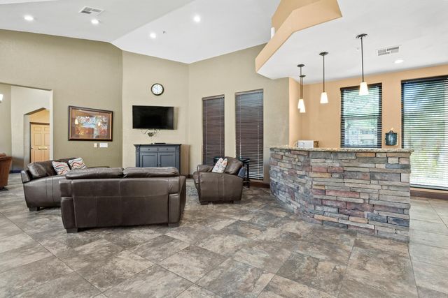 9450 E Becker Lane Apt 2009, Scottsdale, AZ 85260
