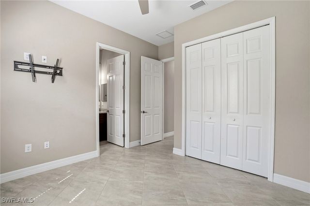 28076 Foxrock CT, Bonita Springs, FL 34135