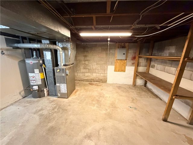 214 Magnolia Avenue, East Rochester, NY 14445