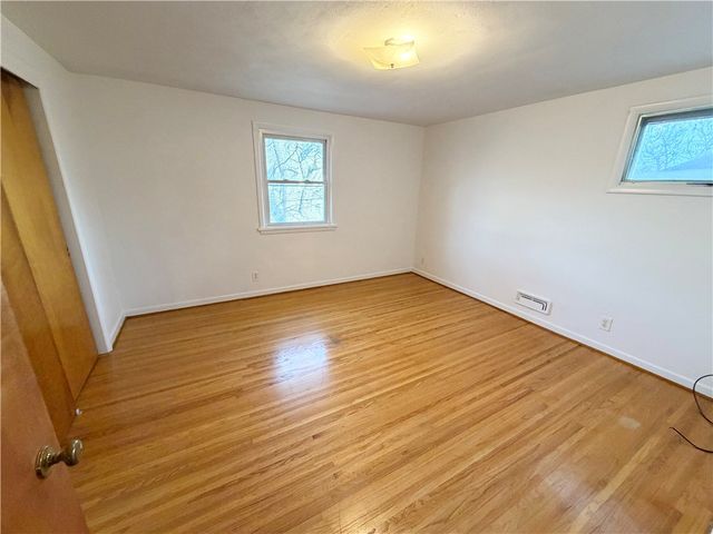 214 Magnolia Avenue, East Rochester, NY 14445