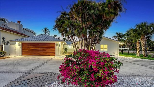 339 TREASURE BOAT WAY, Sarasota, FL 34242