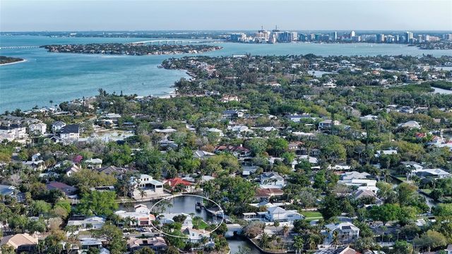 339 TREASURE BOAT WAY, Sarasota, FL 34242