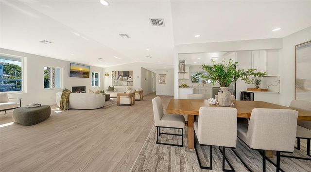 339 TREASURE BOAT WAY, Sarasota, FL 34242