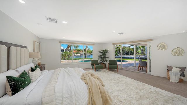 339 TREASURE BOAT WAY, Sarasota, FL 34242