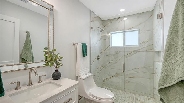 339 TREASURE BOAT WAY, Sarasota, FL 34242