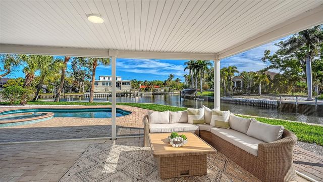 339 TREASURE BOAT WAY, Sarasota, FL 34242