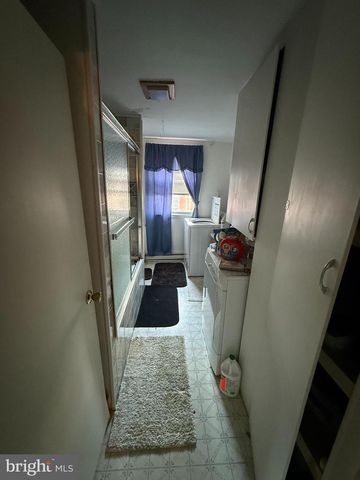 30 W PENN ST, Shenandoah, PA 17976