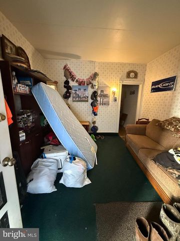 30 W PENN ST, Shenandoah, PA 17976