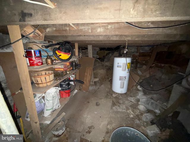 30 W PENN ST, Shenandoah, PA 17976