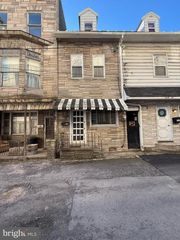 30 W PENN ST, Shenandoah, PA 17976