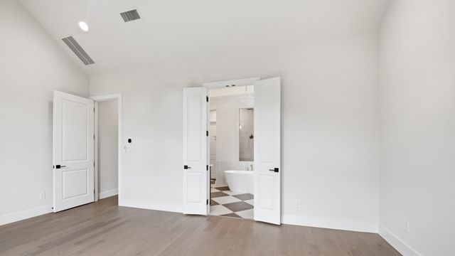 3517 Stealth Run, Hurst, TX 76054