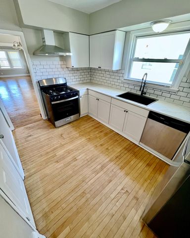 2016 S 10th Avenue, Maywood, IL 60153
