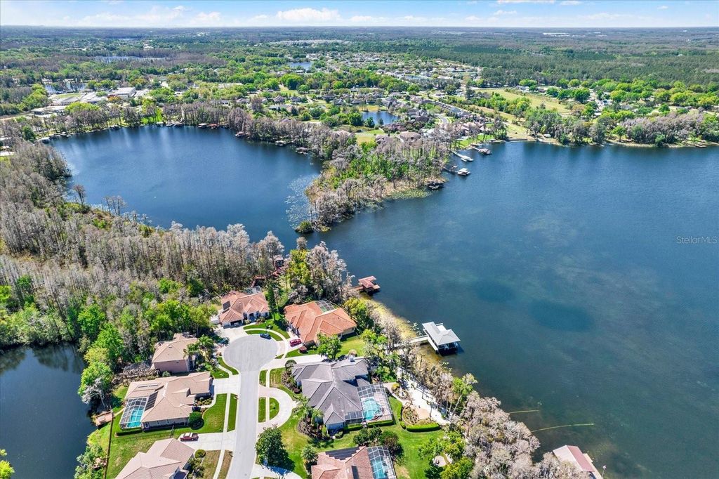 Image 3 of property listing at 5643 WHITE IBIS LANE, Land O Lakes, FL 34638