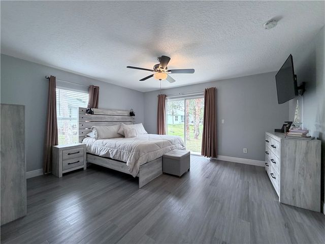 8424 94th Avenue, Vero Beach, FL 32967