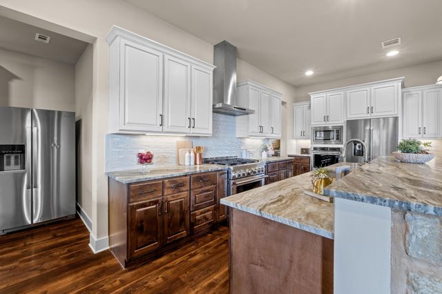 18817 Hidden Ridge PL, Jonestown, TX 78645