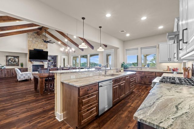 18817 Hidden Ridge PL, Jonestown, TX 78645