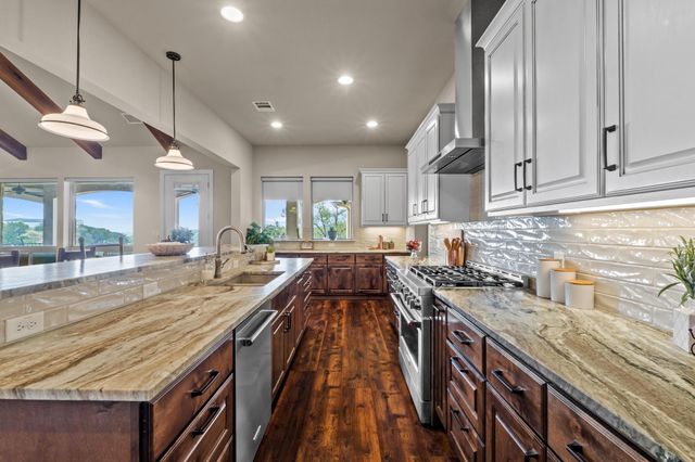 18817 Hidden Ridge PL, Jonestown, TX 78645