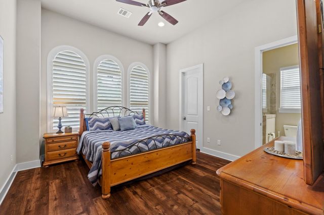 18817 Hidden Ridge PL, Jonestown, TX 78645