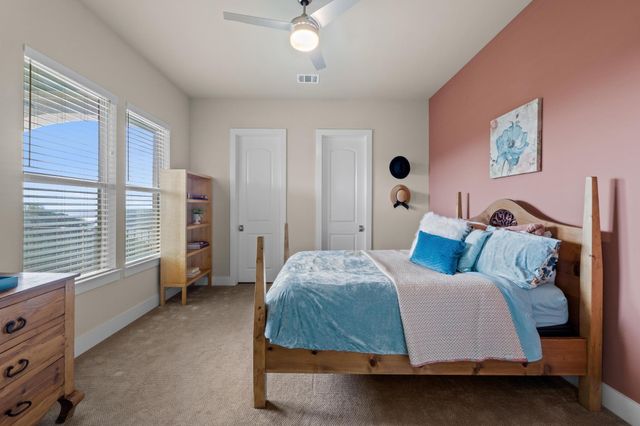 18817 Hidden Ridge PL, Jonestown, TX 78645