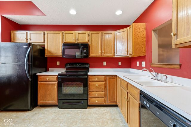 751 Cottage Lane, Greenwood, IN 46143