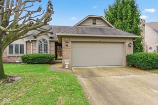 751 Cottage Lane, Greenwood, IN 46143