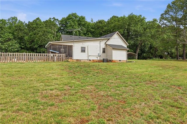 5525 Sandy Cross Road, Carnesville, GA 30521