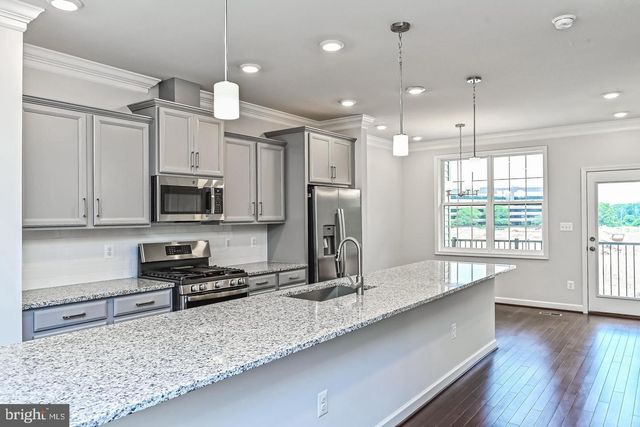 4404 FAIR LAKES CT, Fairfax, VA 22033