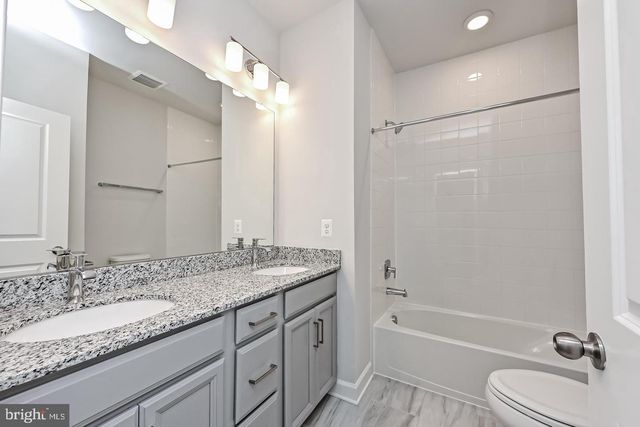 4404 FAIR LAKES CT, Fairfax, VA 22033